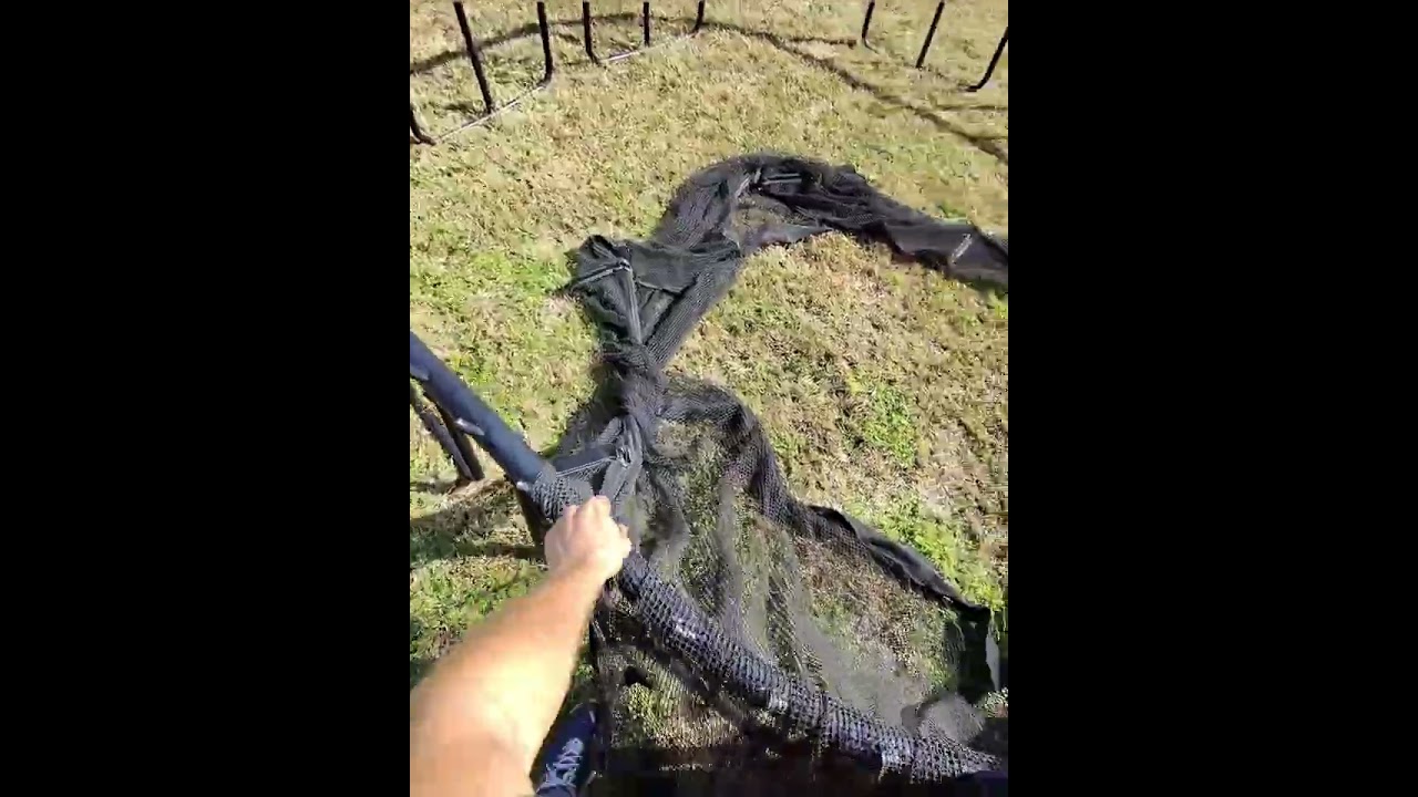 How to assemble a spring free trampoline (large square)