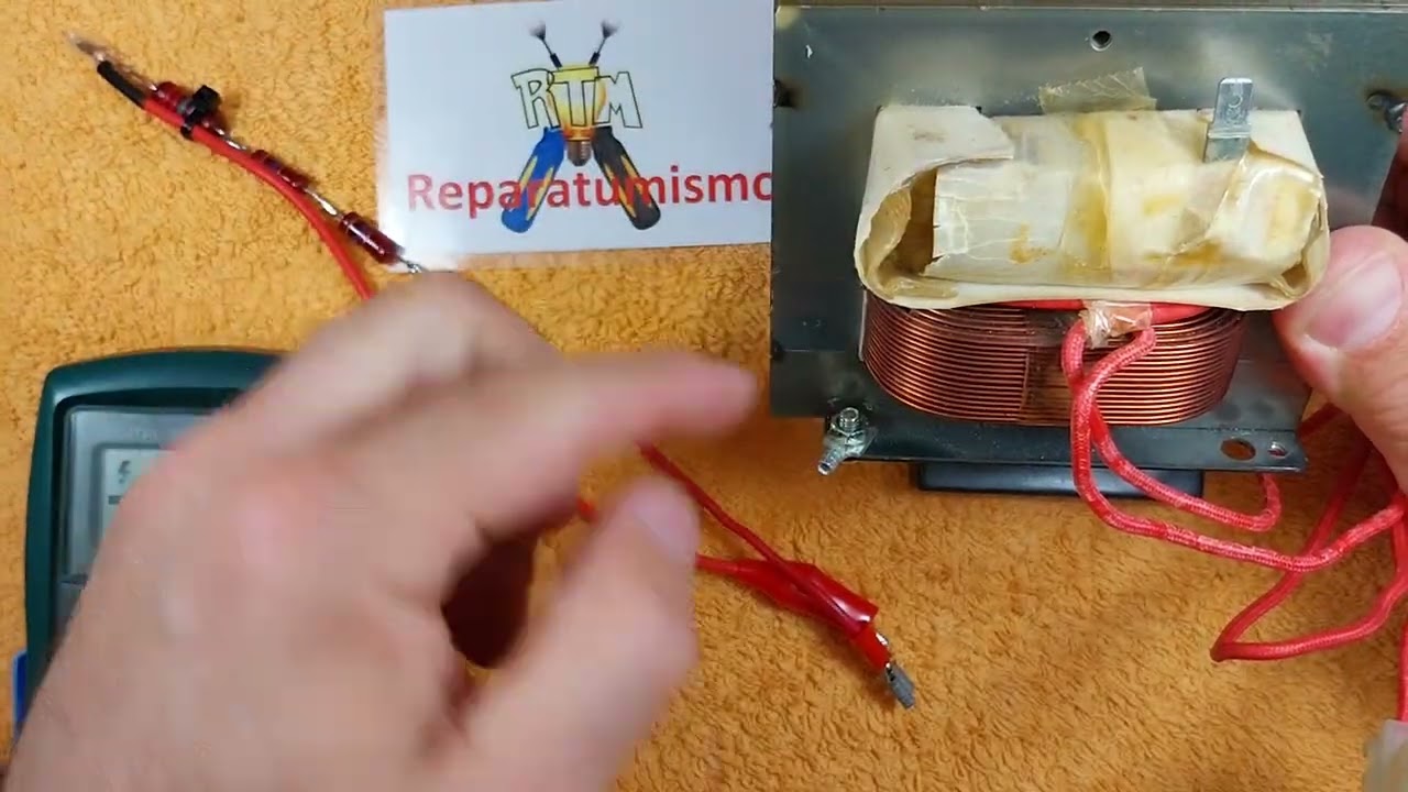 COMPROBADOR CASERO DE PRESENCIA  DE ALTA TENSION EN EL TRANSFORMADOR DE HORNO MICRO ONDAS VIDEO 1