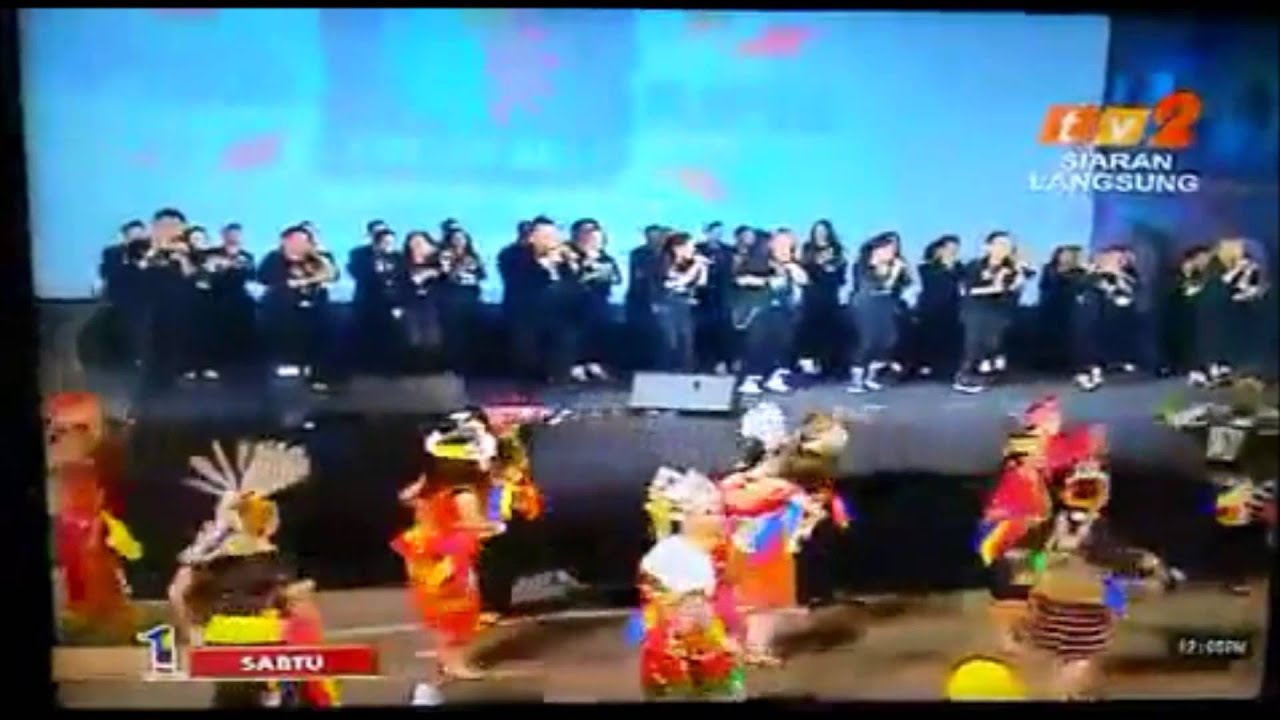 Celebrating 1Malaysia... Truly Asia...
