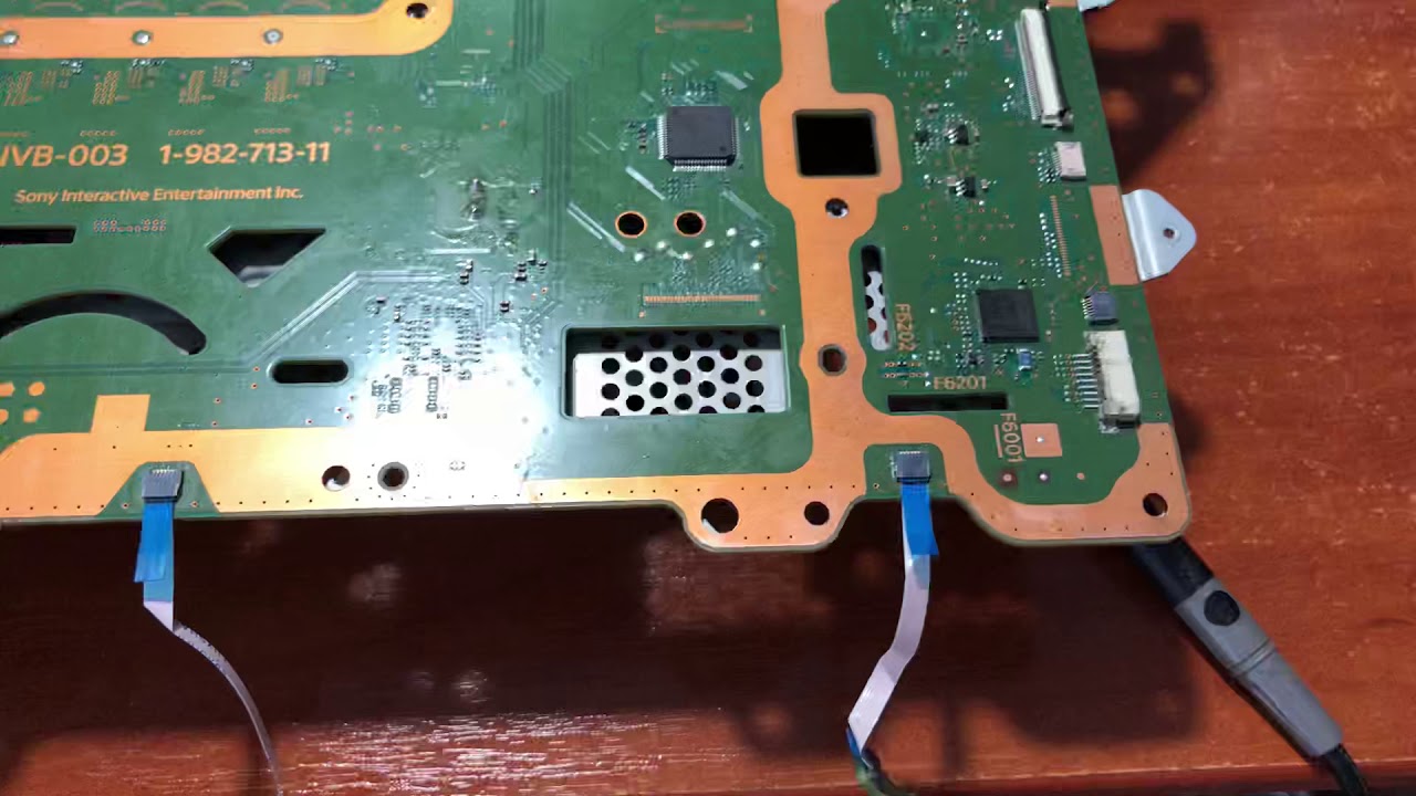Ps4 не берет диск ошибка su-42118-6