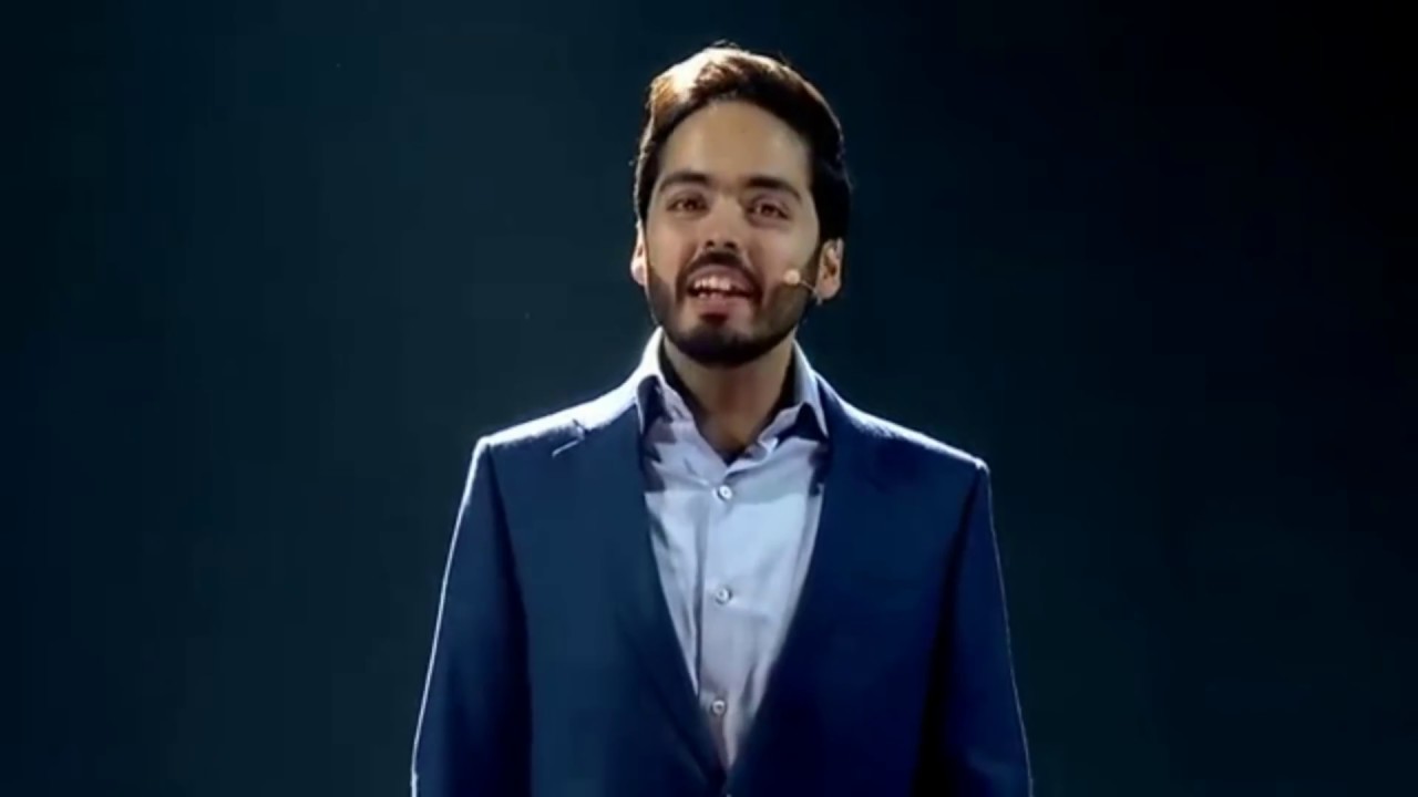 Anant Ambani&rsquo;s Inspiring Speech at Reliance Family Day