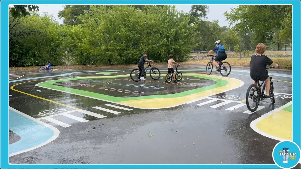Outside Mueller | Parque Zaragoza | Traffic Garden