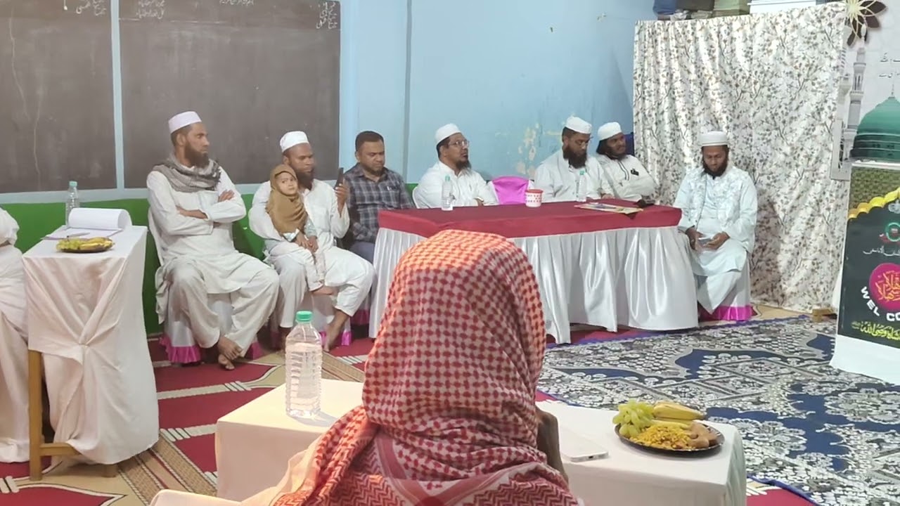 Badi Shan Wale Bade banda parwar( Naat) By Mohammad Saad Student madrasa sha Wasiullah mysore -19