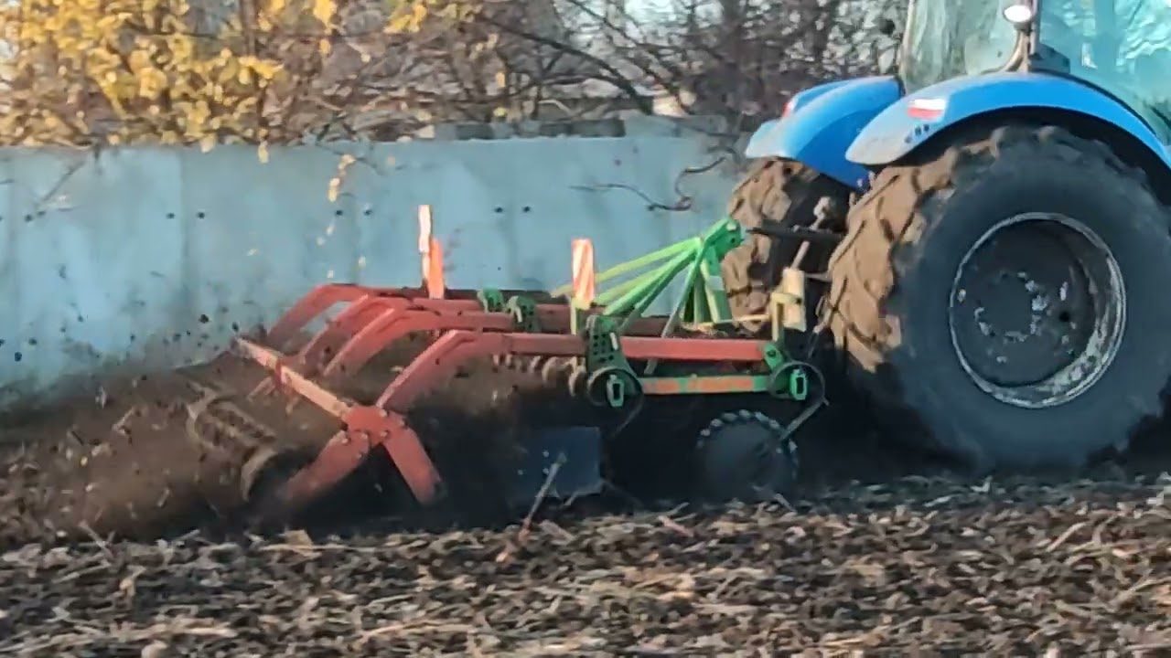 АРК Шарк по грязи.