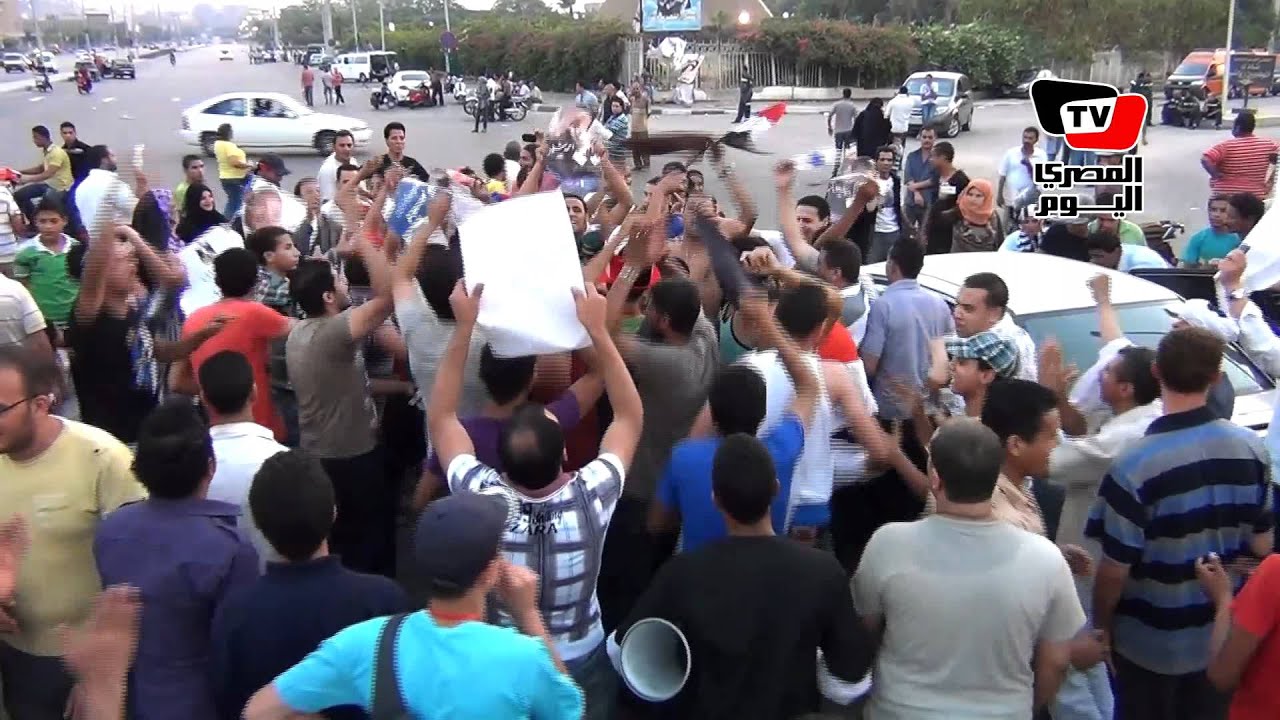 أنصار «شفيق» يرفضون فوز «مرسي»