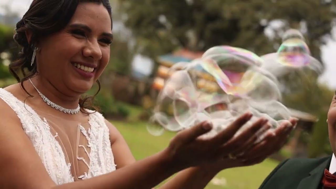 Boda bajo el cielo