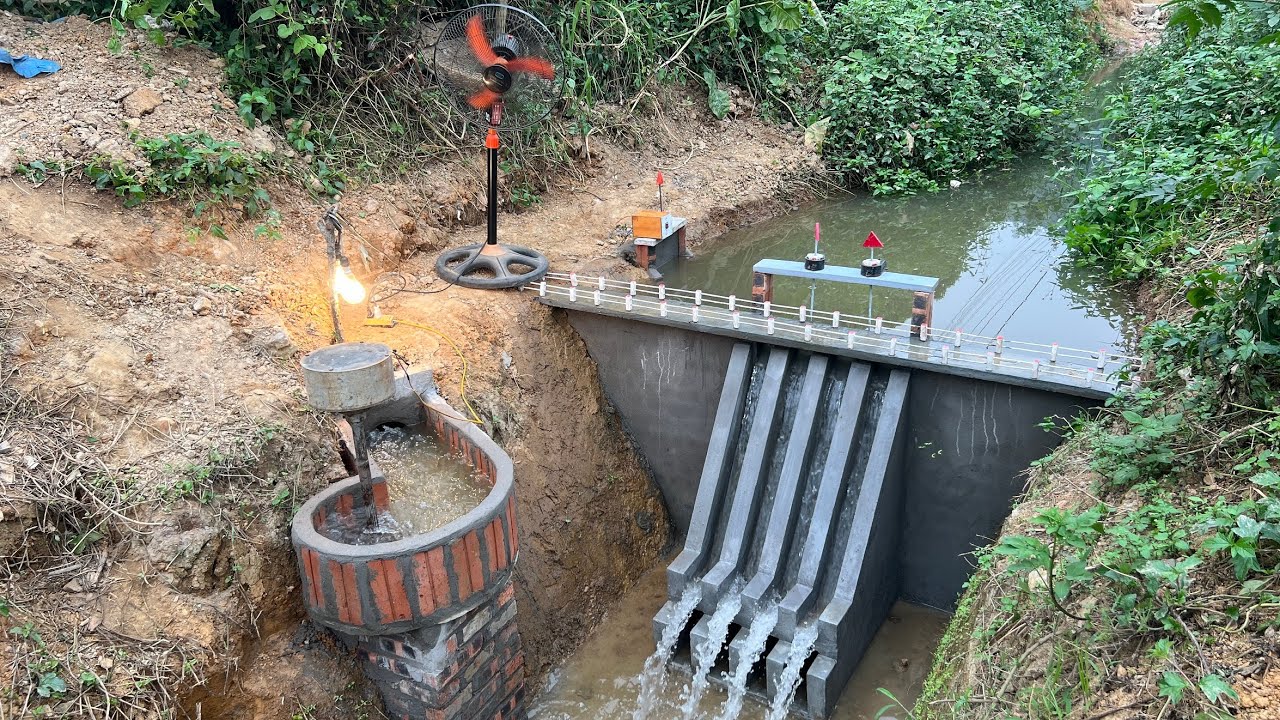 Construction of 220V mini hydroelectric power plant
