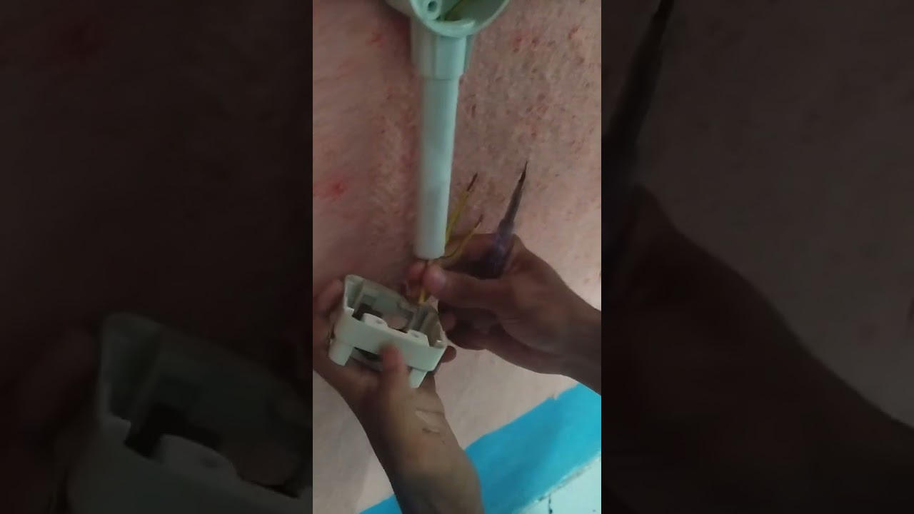 Merangkai rangkaian instalasi listrik SERI PARAREL