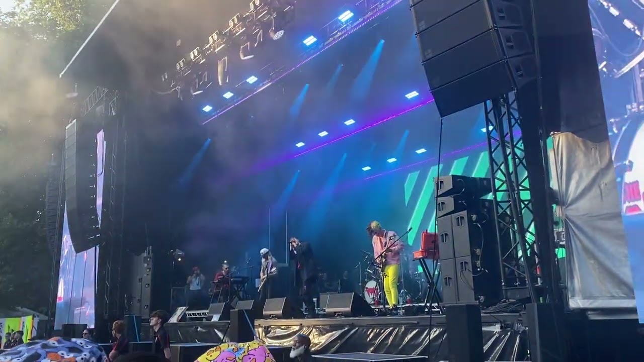 The Voidz QYURRYUS -Live In Bristol