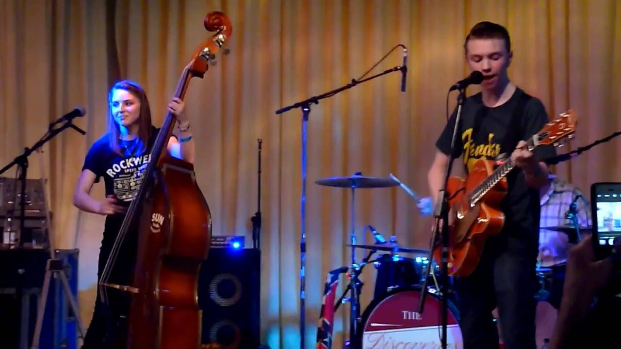 The Discoveries @ Chesterfield rnr Club