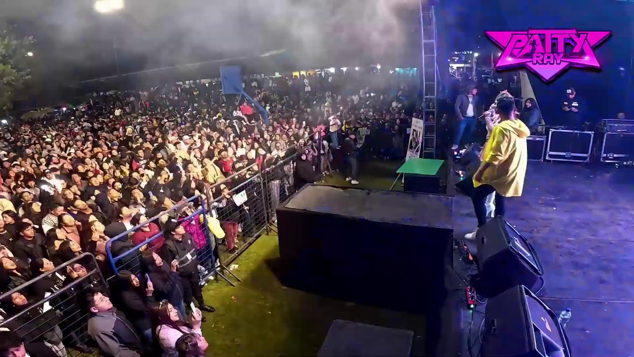 Patty Ray , Solandazo (Show en Vivo)