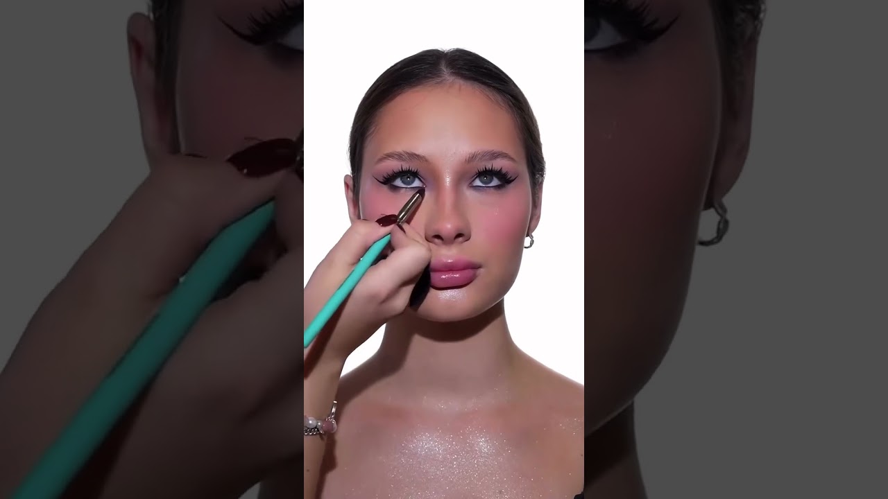 Cool Mattes - Effortless eye - eyeshadow tutorial perfect for everyday using Viseart Paris