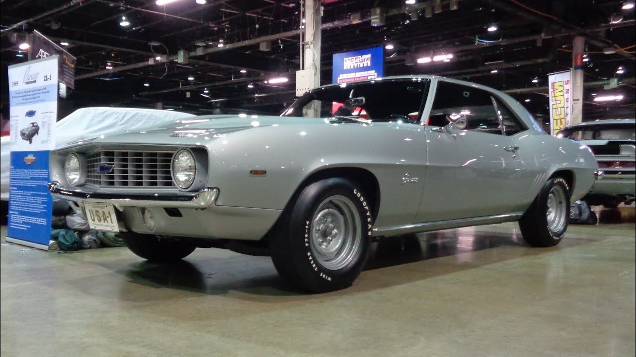 Chevrolet Chevy Camaro ZL1 427 1969 года, 4-ступенчатая коробка передач, серебристый, звуки двига...