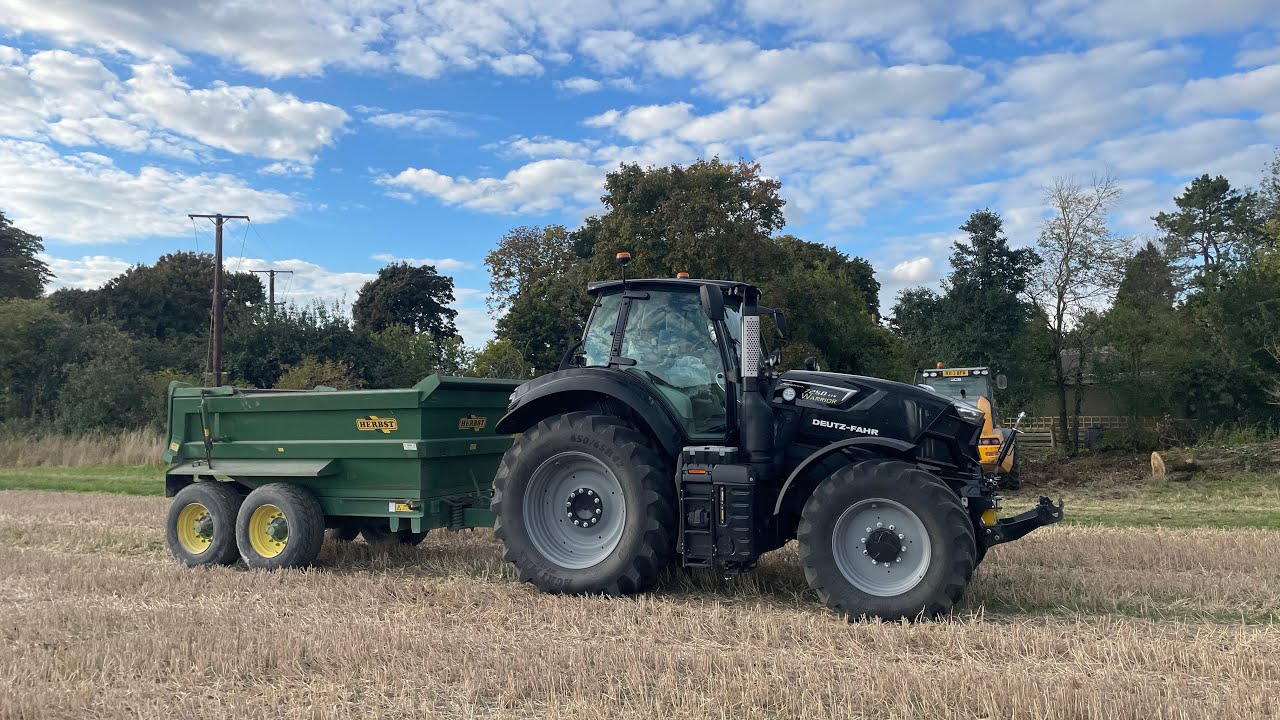 Ep32; musical chairs with cows, calf castration and the arrival of the Deutz Warrior tractor