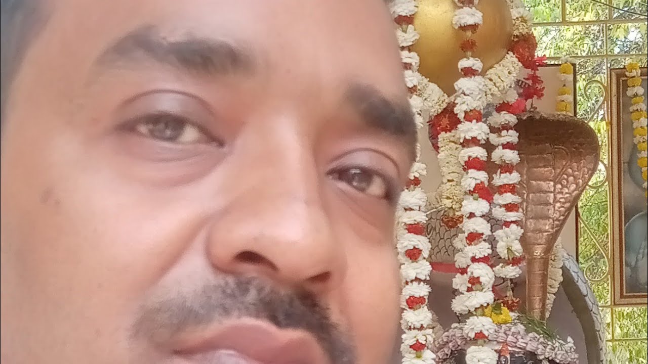 Smile face is live সোমবারের দুপুরের শুভেচ্ছা রইল বন্ধুরা চলে এসো