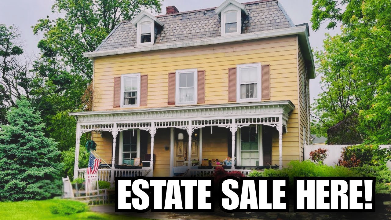 Estate Sale Shopping | Let's Buy The Whole Box!