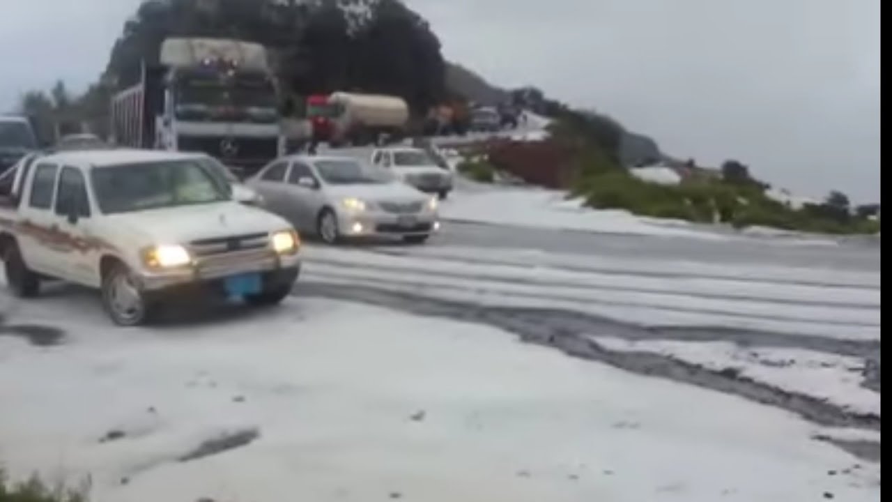 ثلوج فى اليمن (مدينه اب) نقيل سماره Snow in Yemen