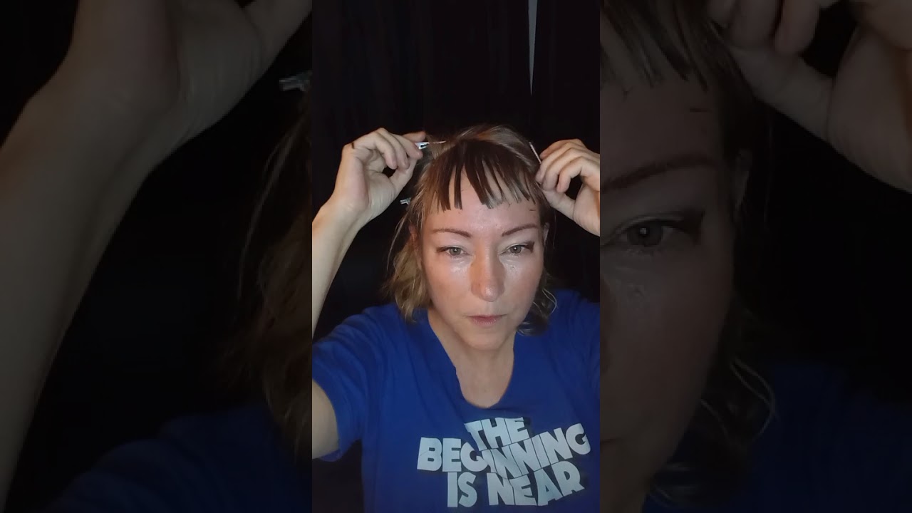 micro bangs! Brad Mondo, HELP! What do I do with the sides?!?