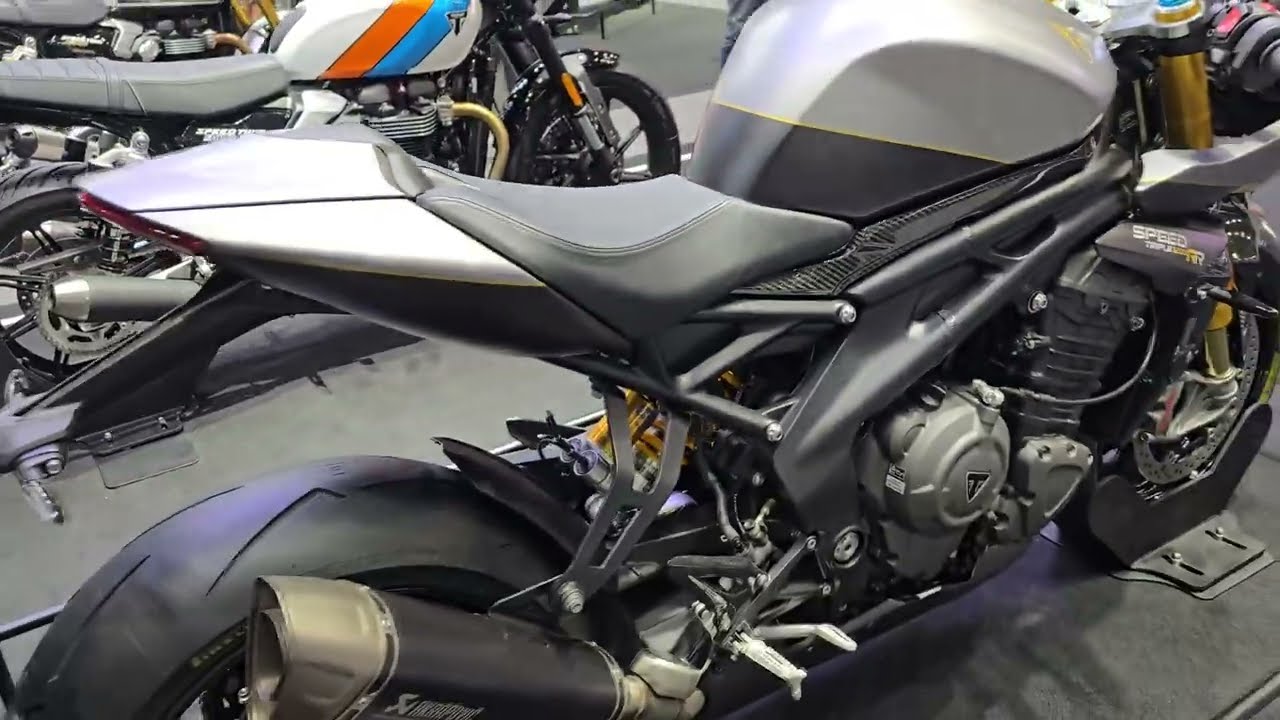 Triumph SPEED TRIPLE 1200 RR BREITLING
