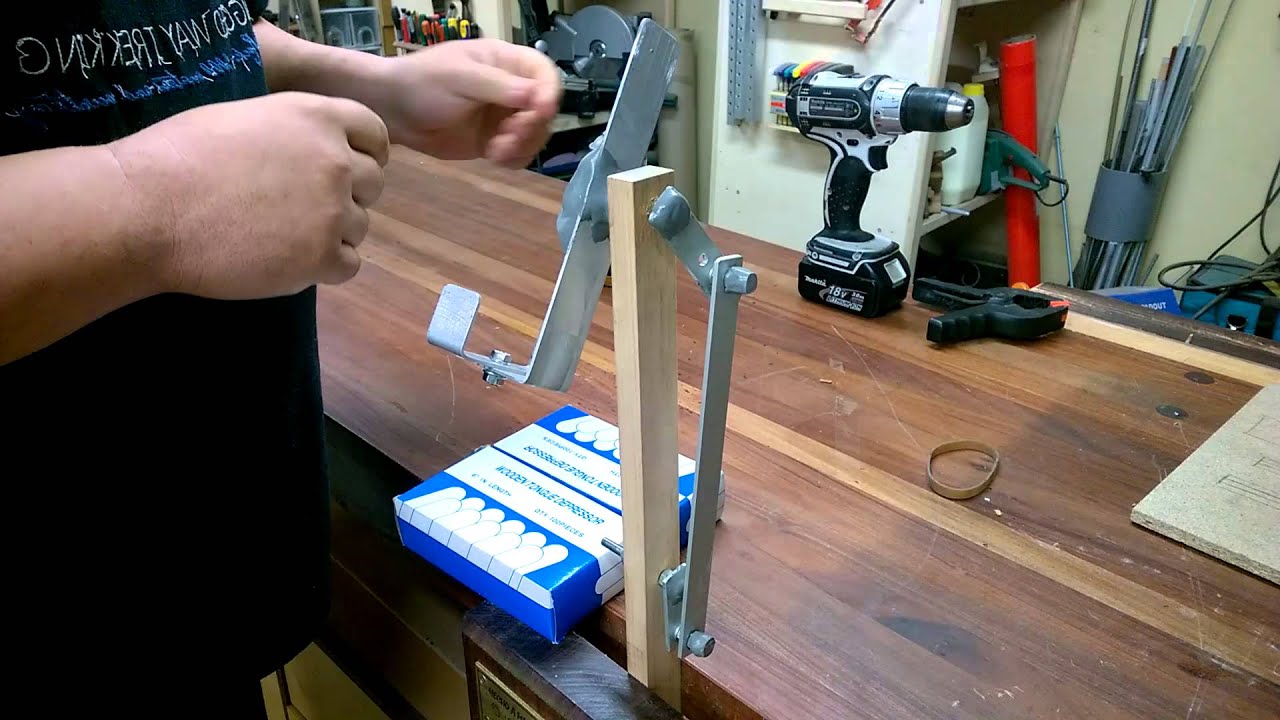 Automatic Spray Can Shaker