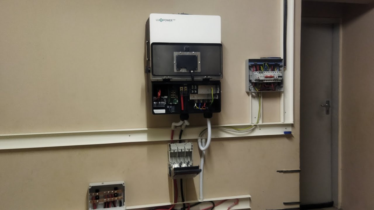 Installation of 12Kw Lux power LXP inverter with 3 Dyness batteries and 18x575 Panels