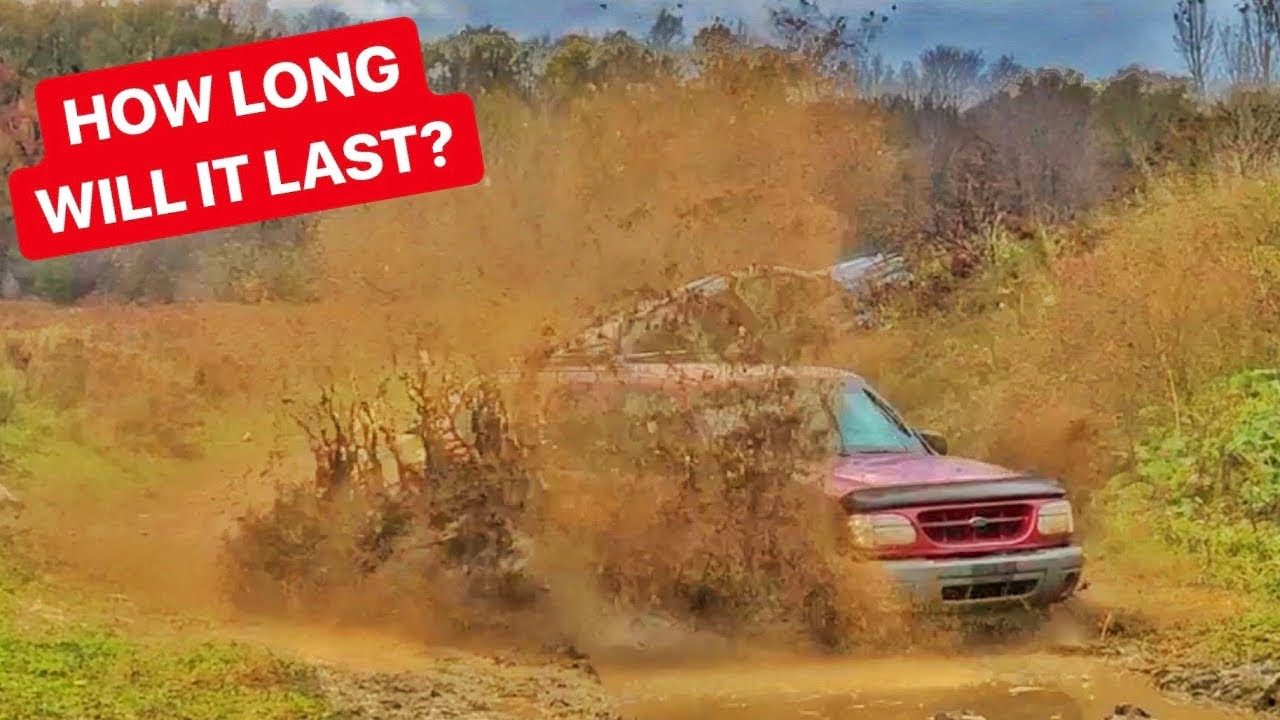 NEW Ford Explorer MUDDING 4X4!