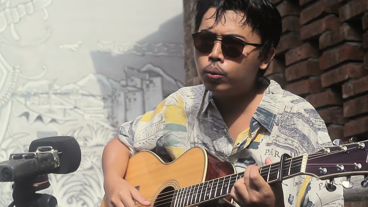 DI KALA SEPI MENDAMBA - Made Mawut (Live Session)