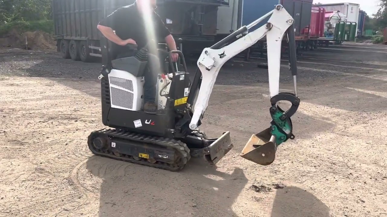 2019 Bobcat E10Z Mini Digger, Entered into Auction