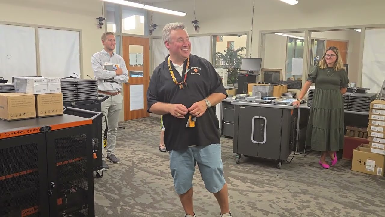 🎦 Uxbridge High School Tour of Innovation Career Pathways Implementation and Support