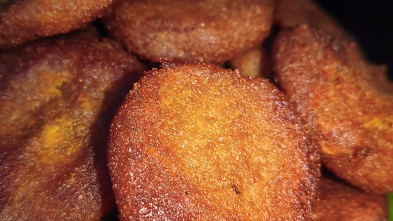 Gummadikaya Appalu | గుమ్మడికాయ అప్పాలు | స్పెషల్ ప్రసాదం గుమ్మడికాయ అప్పాలు | Prasadalu In Telugu