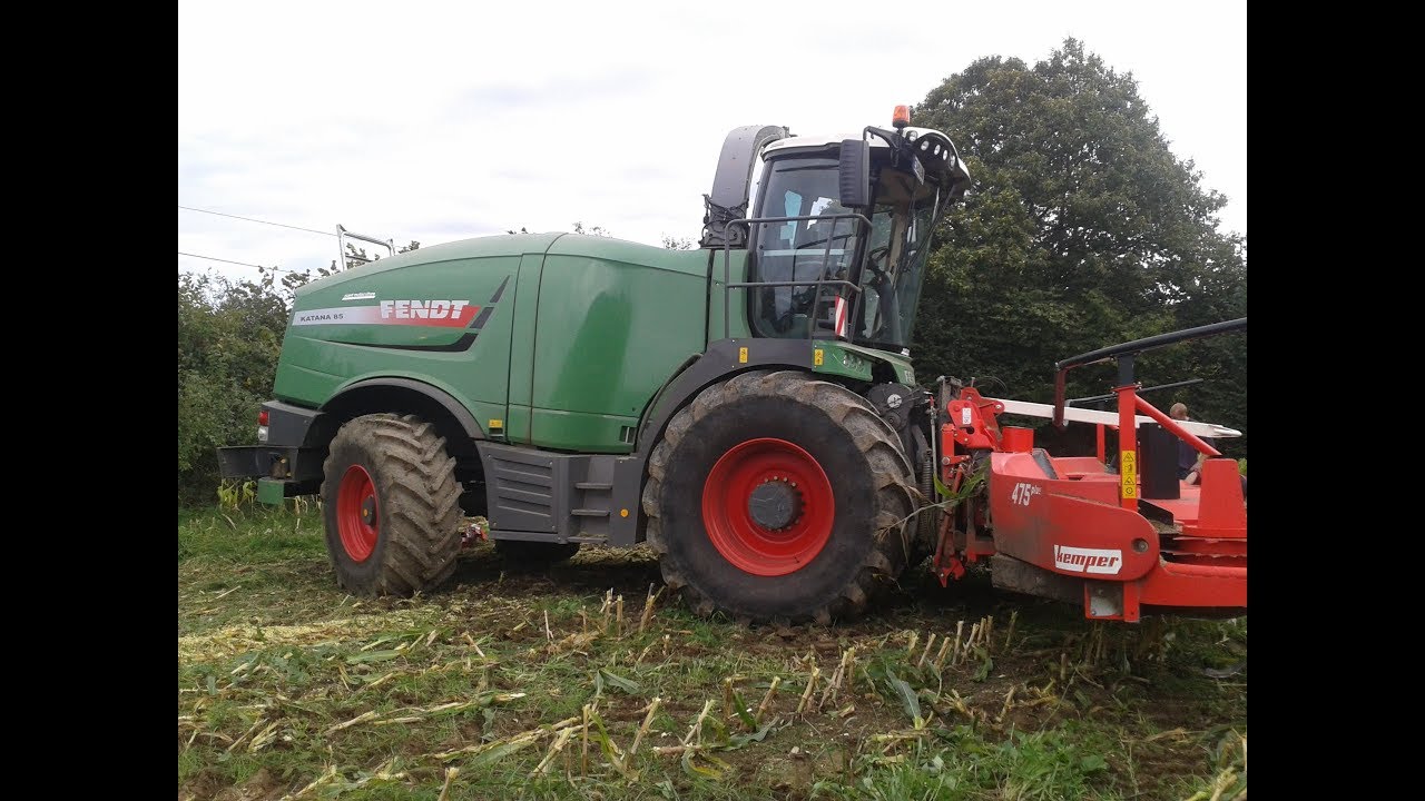 UNIQUE en Bretagne | New Fendt Katana 85/10 rangs à l'ensilage de maïs 2017 | ETA Boulbin