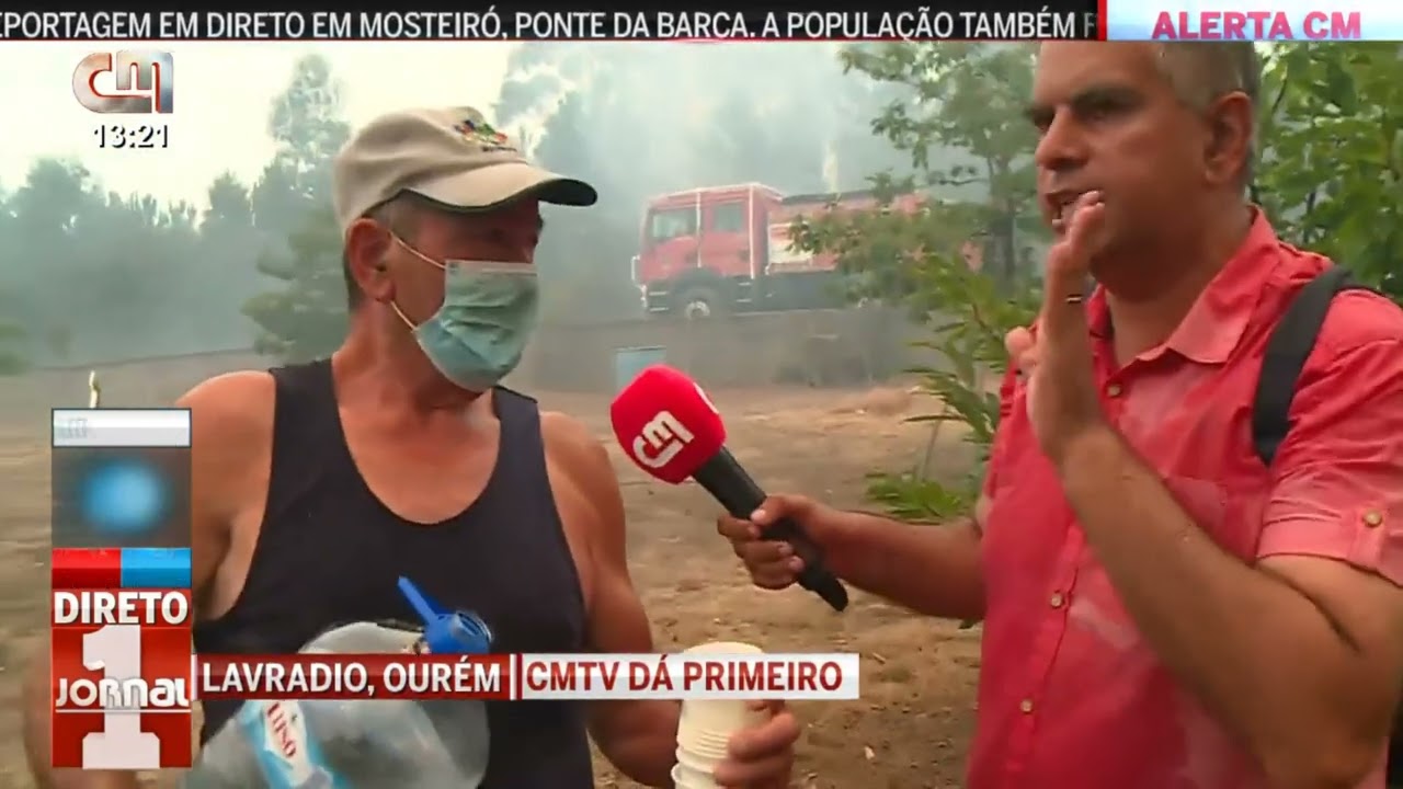 Julho2022-Fogo próximo de casas em Ourém