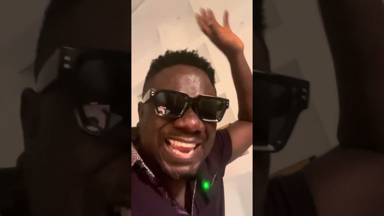 DeeMumu I hear say you insult VDM Mama, abeg you fit ask your Mama who be your real Father? 😂😂😂😂😂😂😂