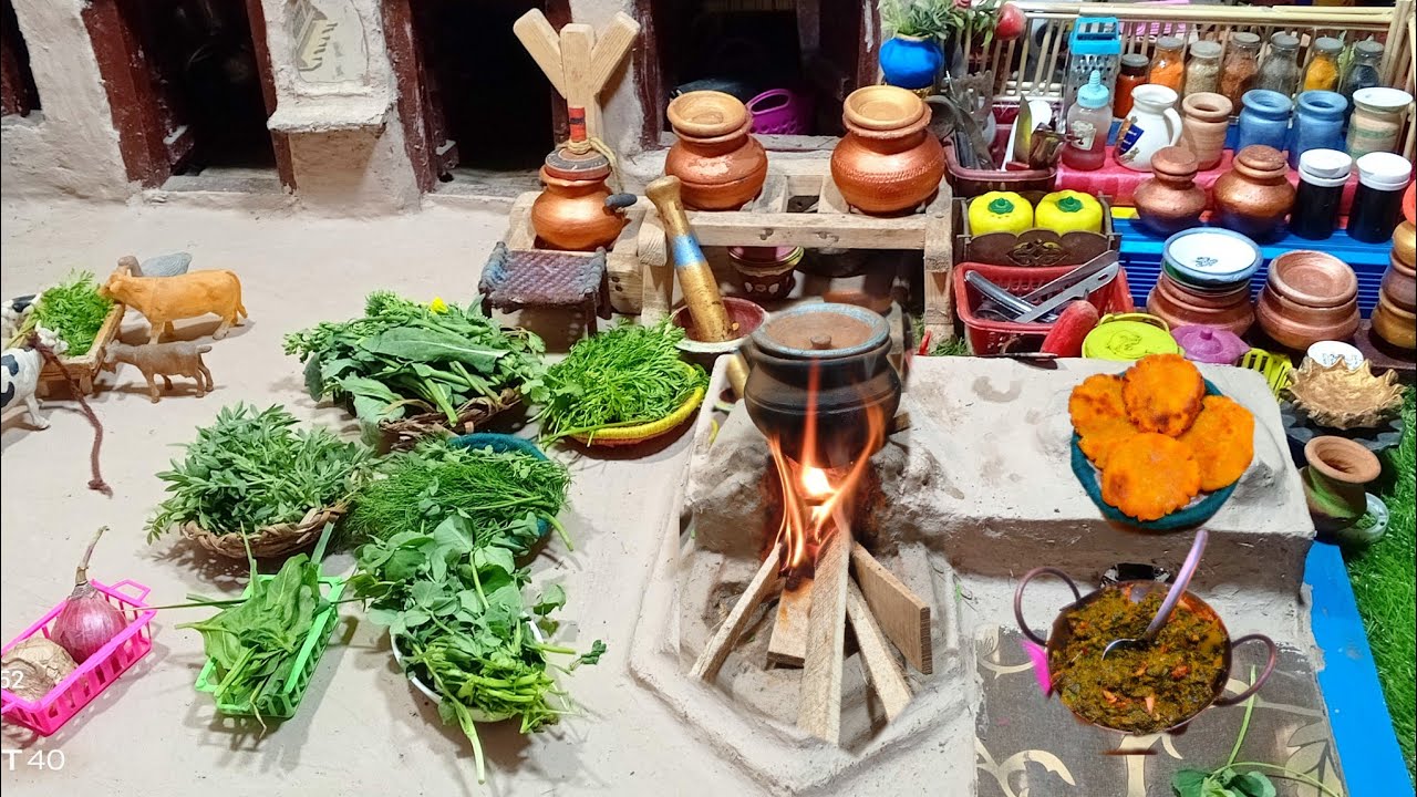 Homemade Saag Recipe | Old Village Style Cooking | Desi Food |  Mini kitchen 211 Village