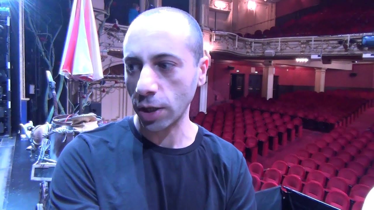 Lumière en Coulisses 08 - Découvrez le Musical La Belle et La Bête autrement