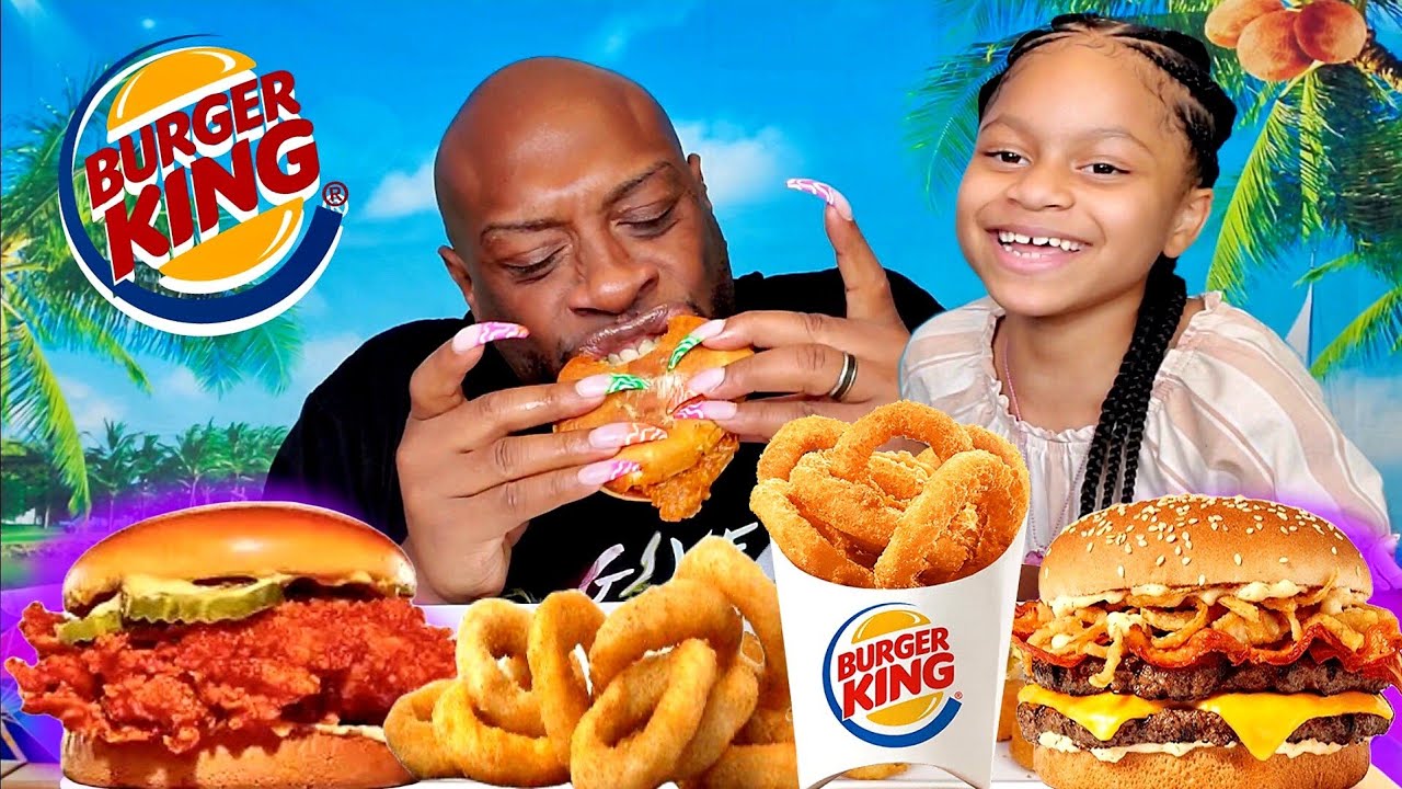 LITTLE LLIPS APPEARANCE 🤦🤷‍♂️🤦 ... GARLIC BACON KING & SPICY CH KING SANDWICHES MUKBANG 먹방 ...