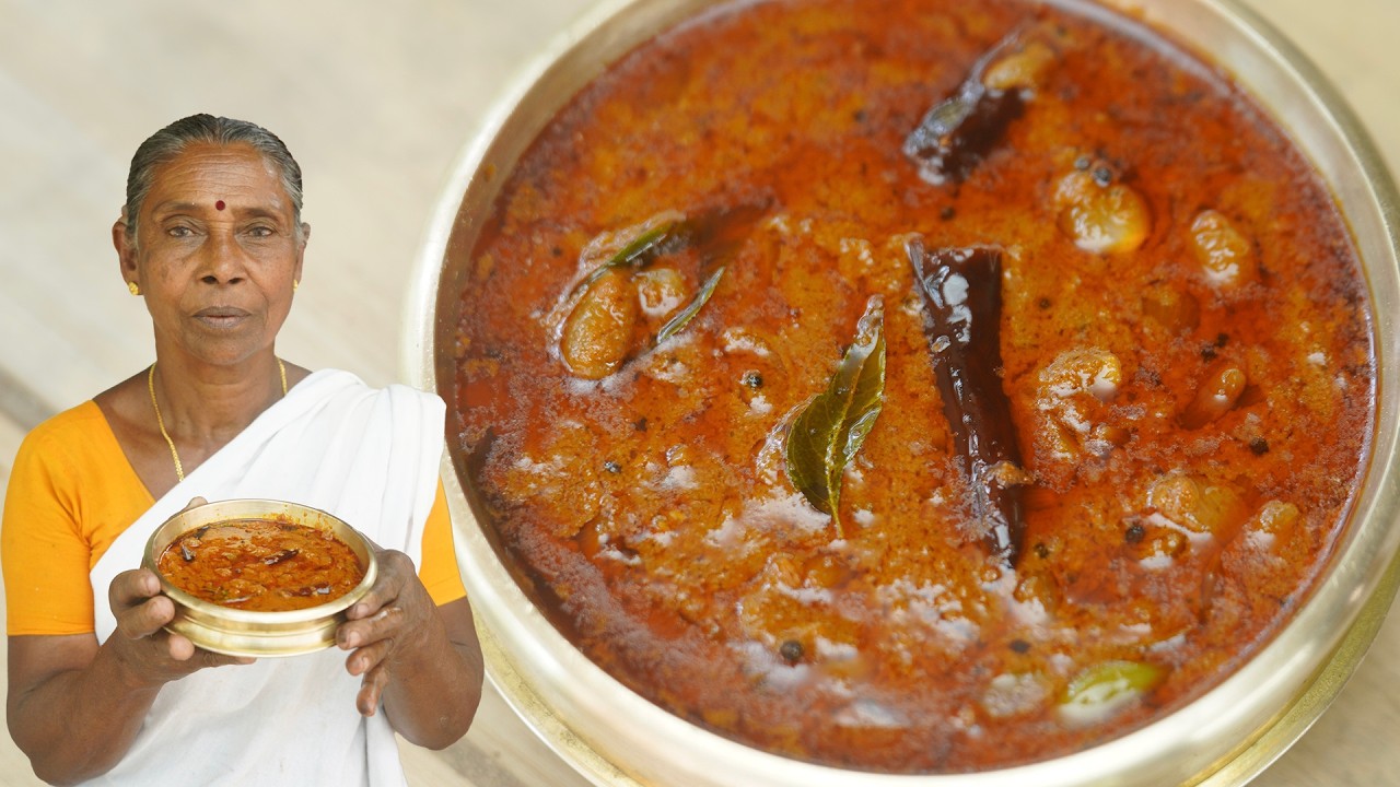 Kerala Style Kunjulli Theeyal | Simple Shallots Theeyal Recipe