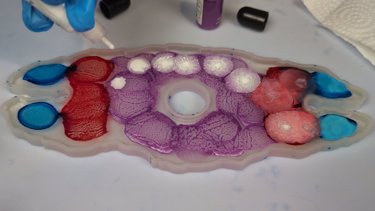 Petri Dish Wine Butler + Bonus Unmolding!