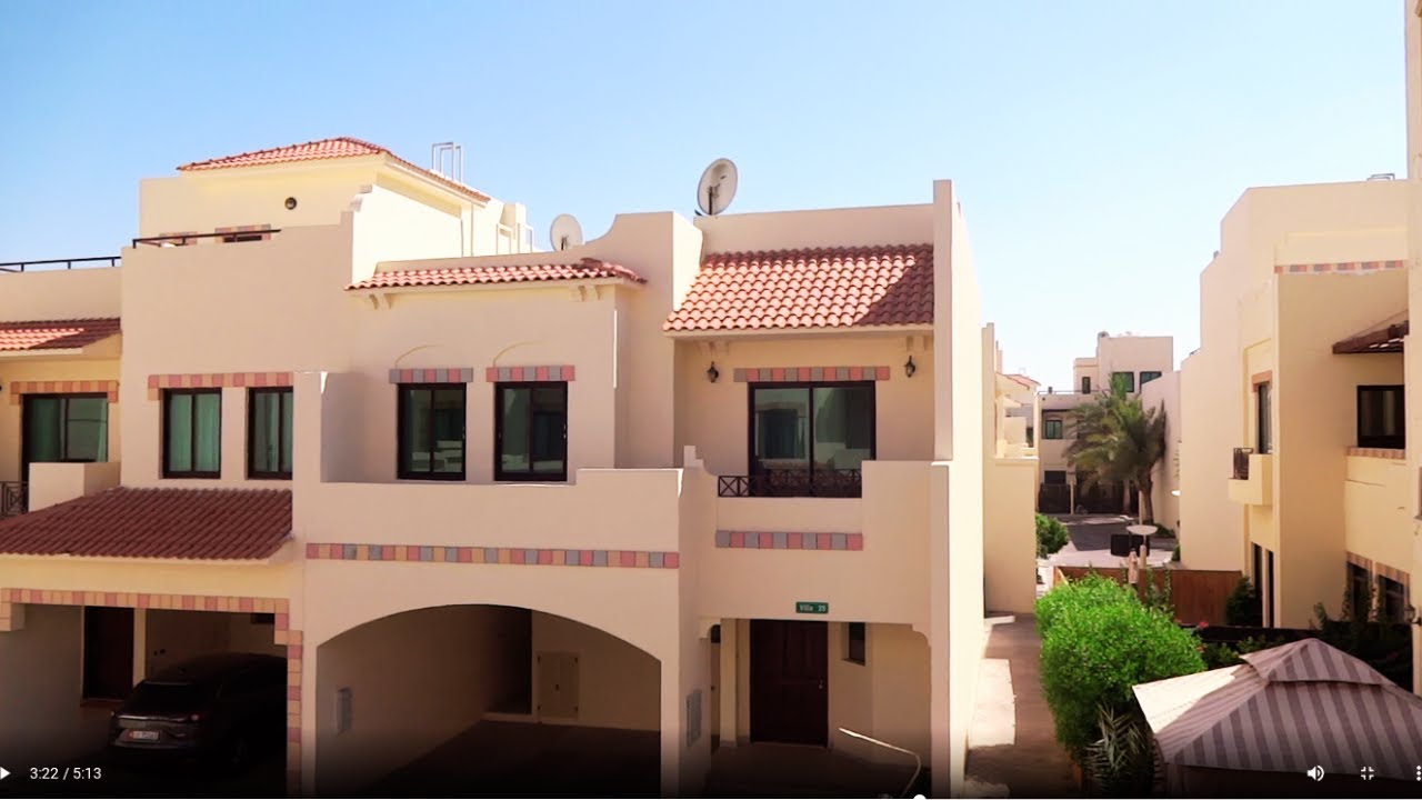 Khalidiyia village, Gated community with facilities,renovated  4br+M Villa, covered parking 165k
