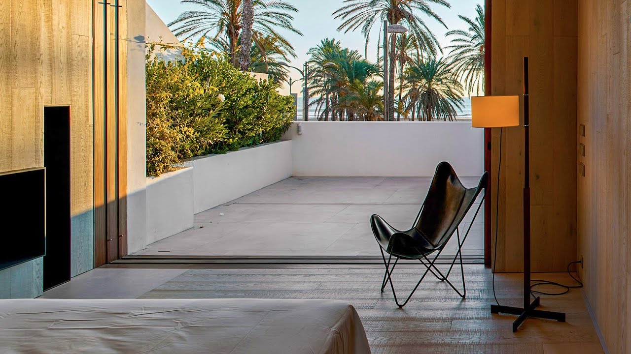 house on the coast | Garbí House by Ramón Esteve Estudio