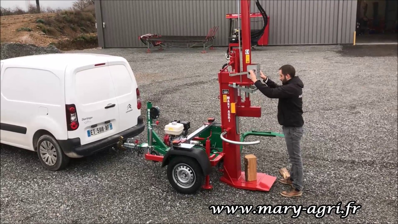 Fendeuse MARY AGRI sur remorque routière