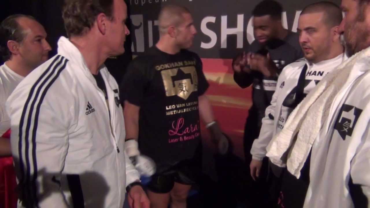 Gökhan Saki and his great entrance in Leewarden (It`s Showtime)