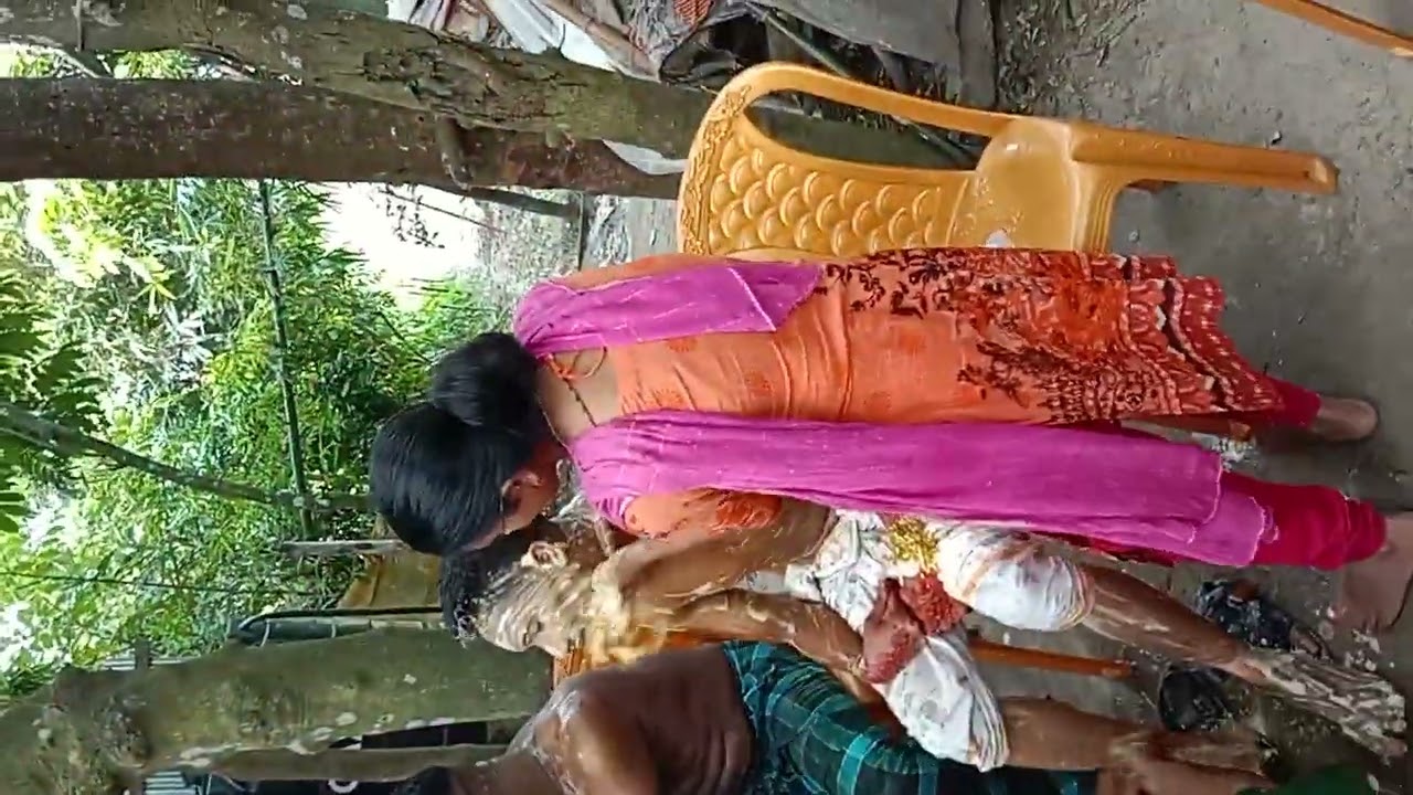 বিয়ের গায়ে হলুদ