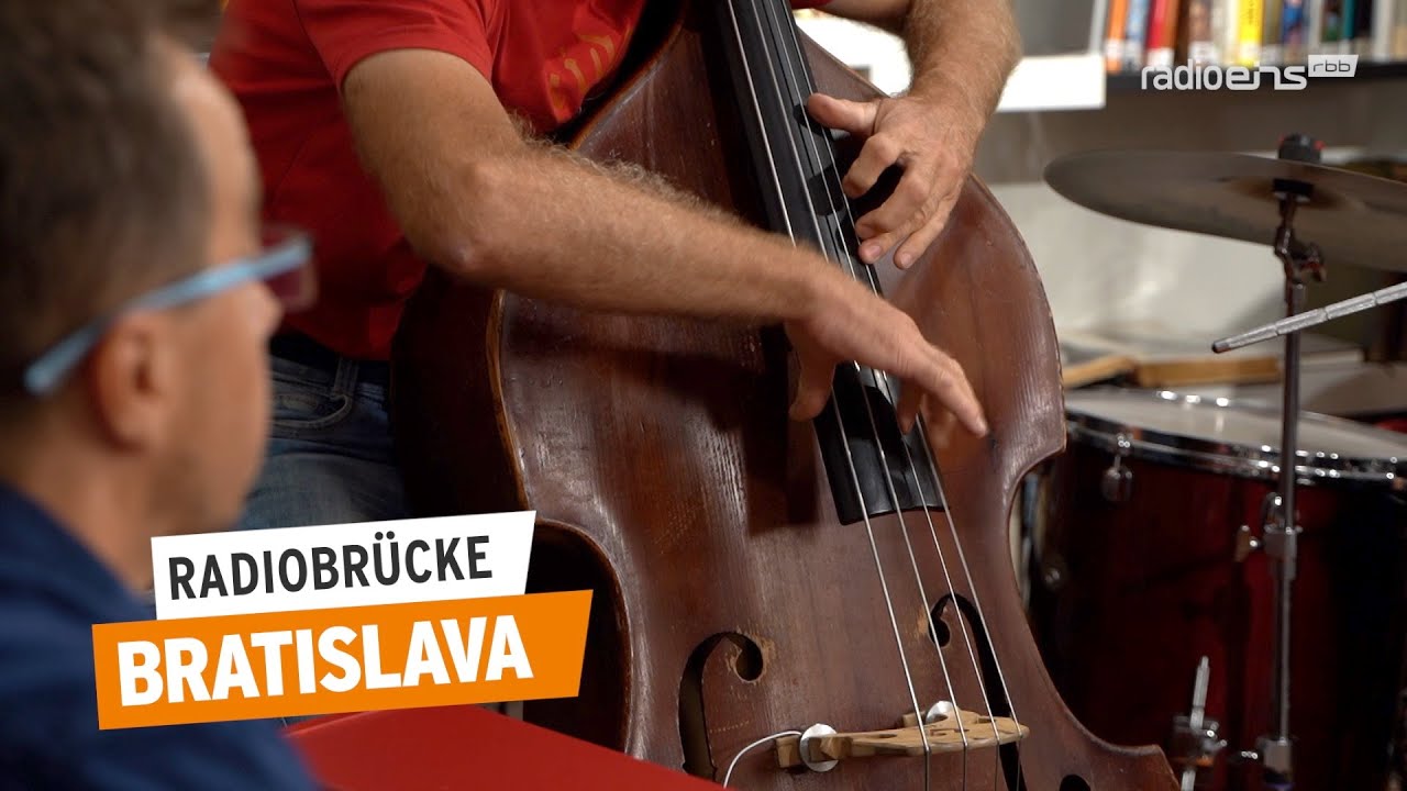 Amc Trio I Radiobr&uuml;cke Bratislava