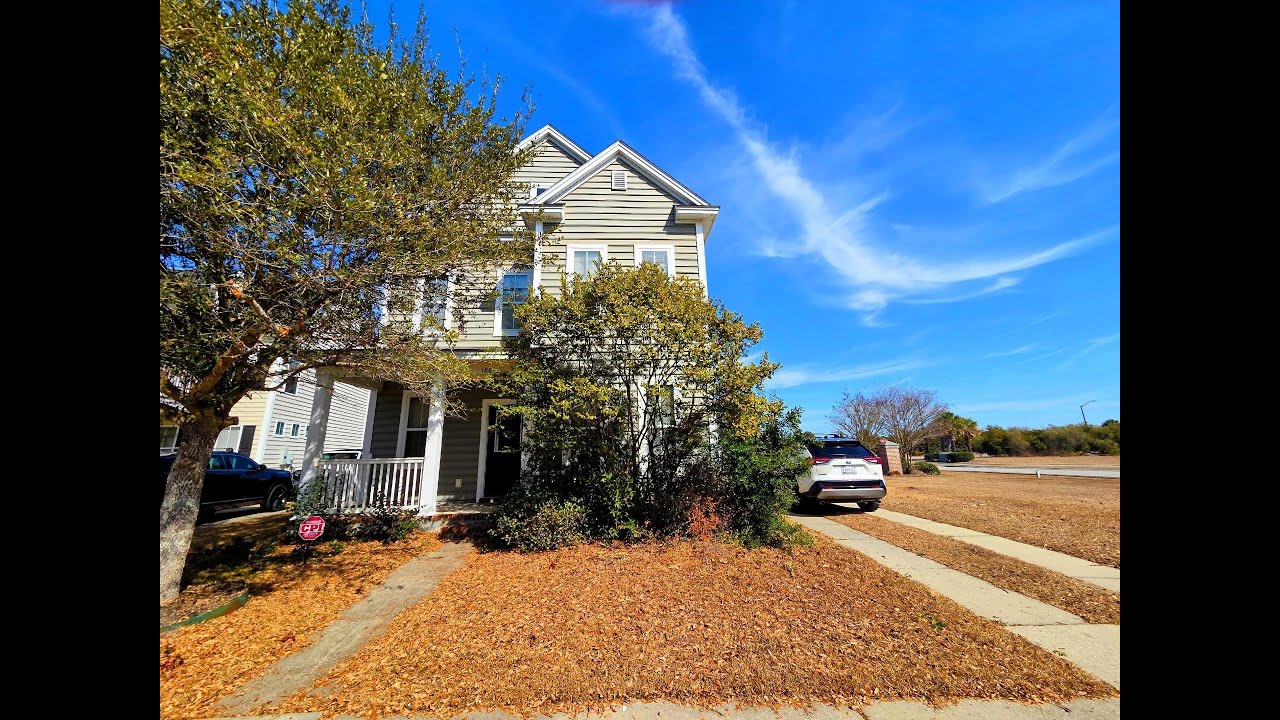 NEW LISTING: 186 Avonshire Summerville SC 29483