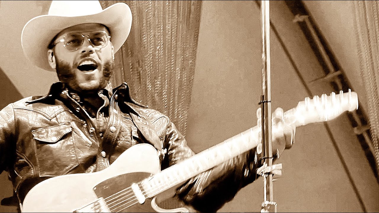 Charley Crockett - 