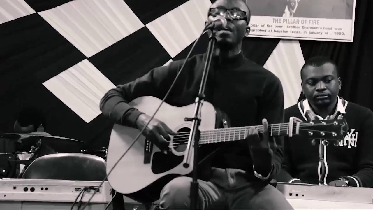 Concert acoustique de Johannesburg (Enoch Ebadu)