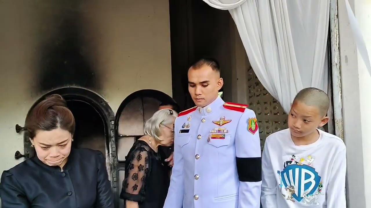 ด้วยรักและอาลัย คุณพ่อวรพันธุ์ จันทริมา Part 8