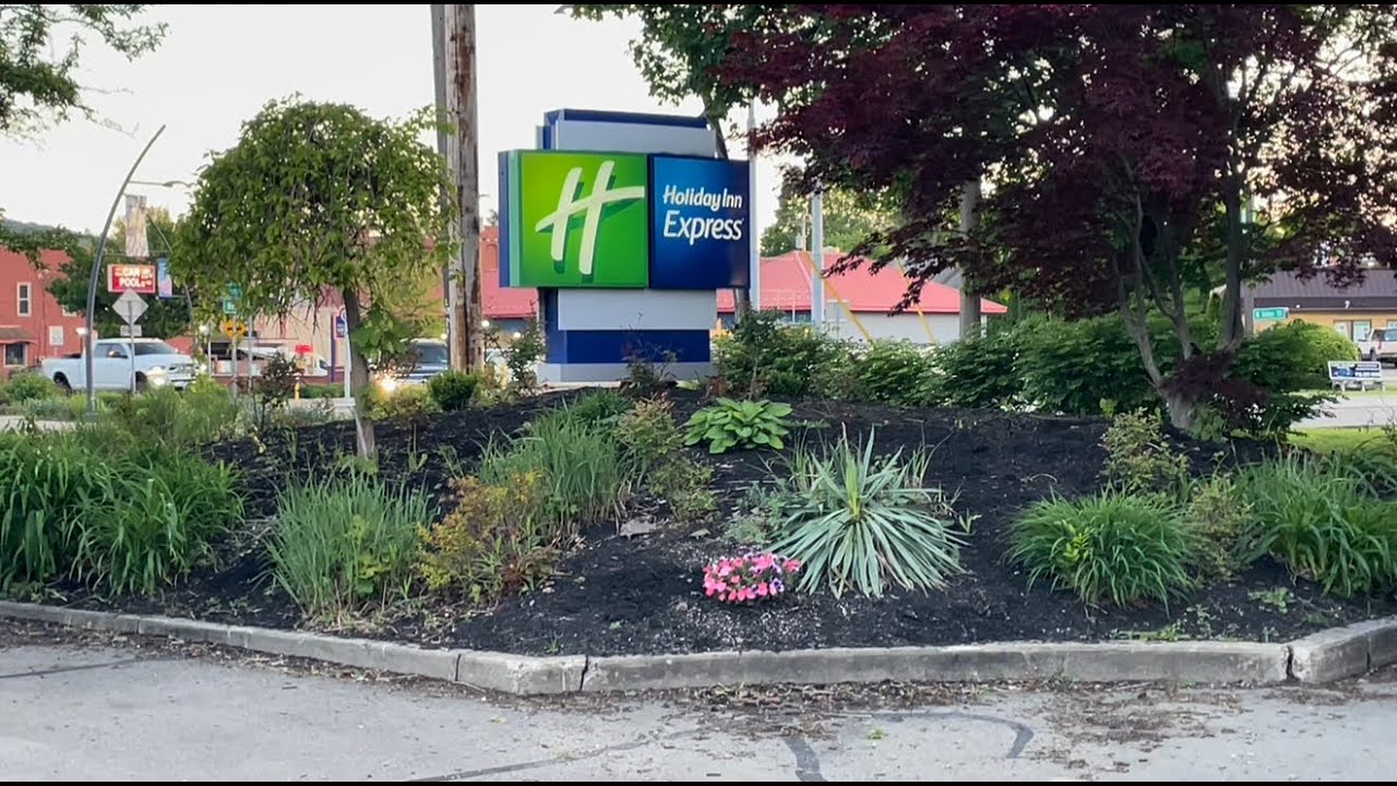 HOLIDAY INN EXPRESS OLEAN BY IHG - OLEAN NY #oleanny #stbonaventureuniv #southerntier #oleanhotels