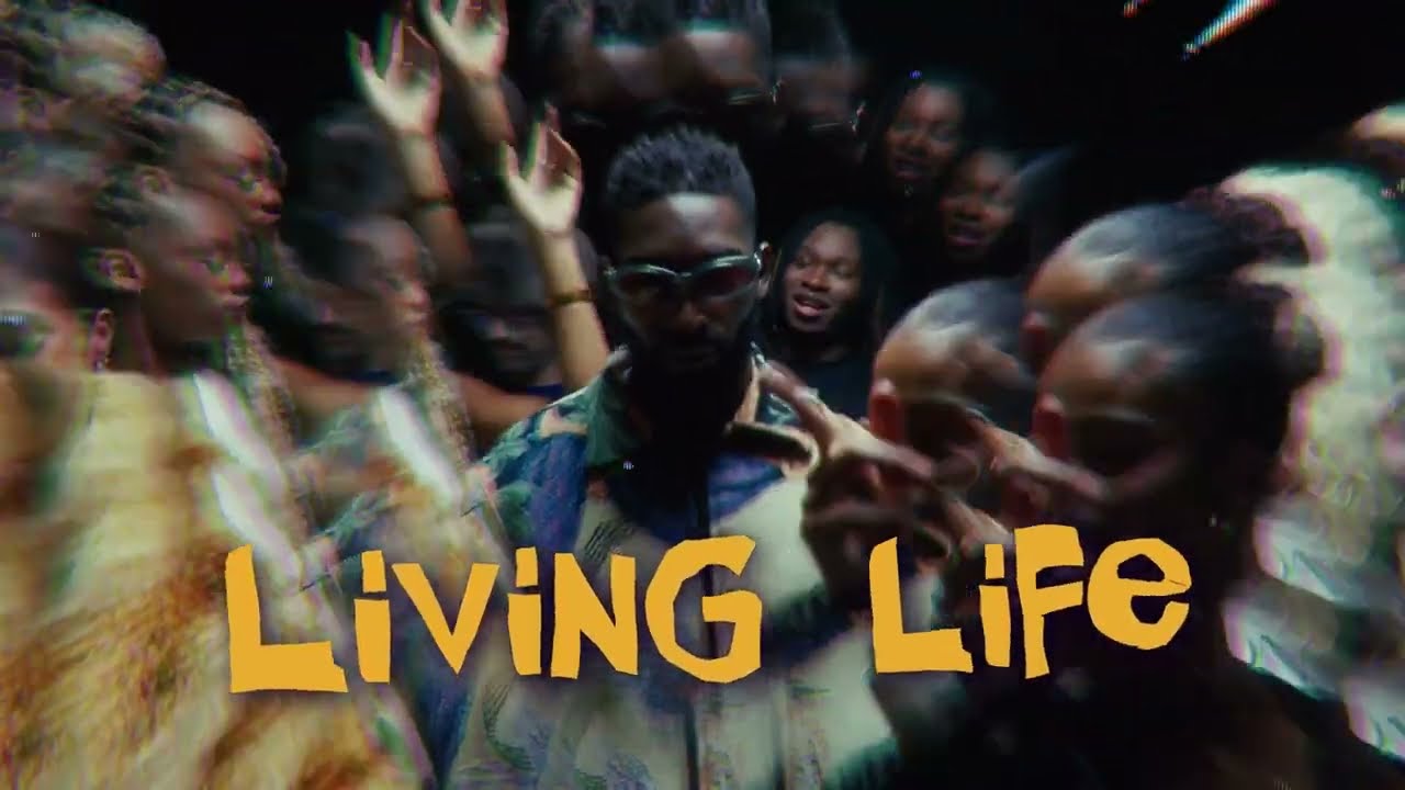 Tinie Tempah x Daecolm - Living Life (Official Lyric Video)